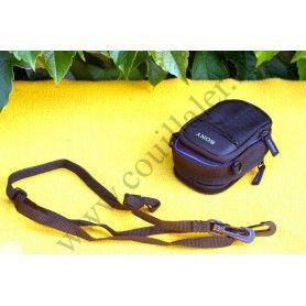 Cyber-shot Pouch Sony LCS-CSJ - Jacket Case - Shoulder strap, Belt kit - Sony LCS-CSJ