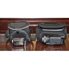 Sacoche Sony LCS-U30 - Caméscope, Appareil-photo DSLR avec Objectif, rangements, poches, compartiments - Sony LCS-U30